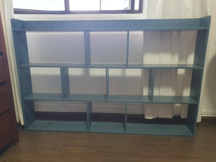 Forest shelf - Narrow, 4 shelves - FIT Furniture Narrow display shelf furniture with five levels